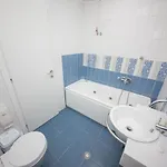 酒店 Miki Durrës