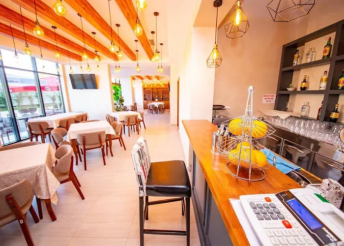 ホテル Miki ドゥラス