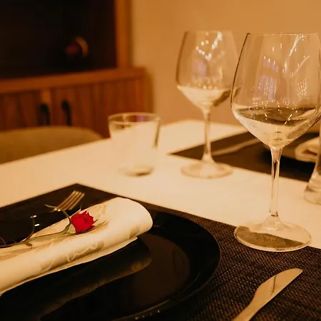 Miki 酒店