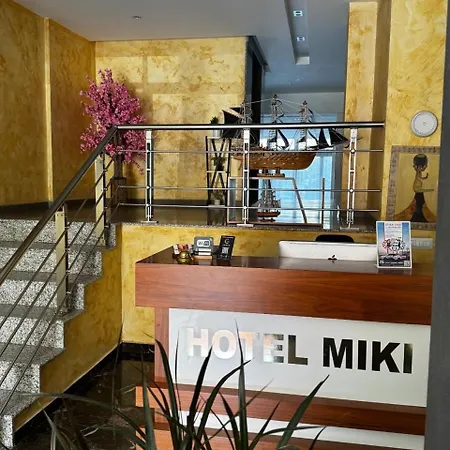 Miki Hotel 4*